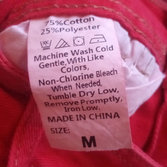 * Beautiful skirt size medium ( box AU) - Picture 3 of 3